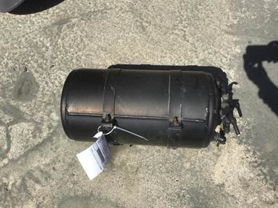 Freightliner Cascadia 113 Air Tank