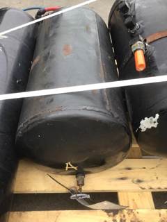 Freightliner Cascadia 113 Left Air Tank for a Freightliner CASCADIA 113 2018UP