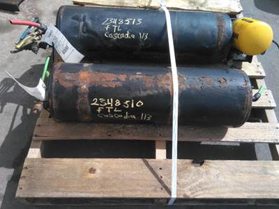 Freightliner Cascadia 113 Right Air Tank