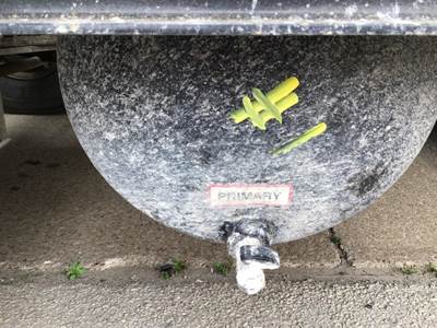 Freightliner Cascadia 113 Left Air Tank