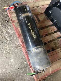 Freightliner Cascadia 113 Air Tank