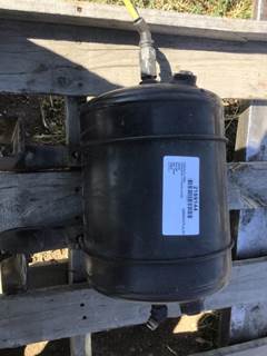 Freightliner Cascadia 113 Evolution Air Tank