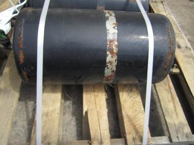 Freightliner Cascadia 125 Left Air Tank