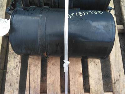 Freightliner Cascadia 125 Air Tank