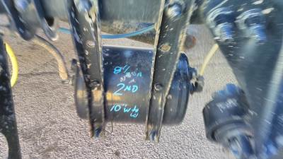 Freightliner Cascadia 125 Air Tank