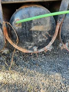 Freightliner Cascadia 125 Air Tank