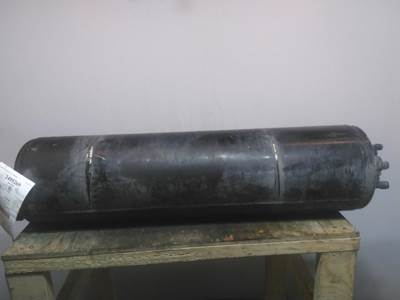 Freightliner Cascadia 125 Left Air Tank
