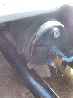 Freightliner Cascadia 125 Air Tank