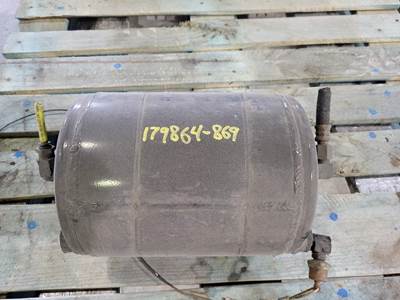 Freightliner Cascadia 125 Air Tank