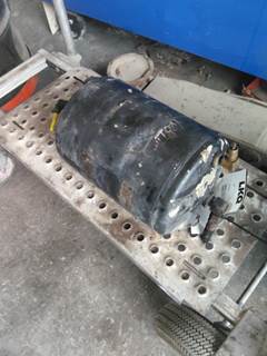 Freightliner Cascadia 125 Air Tank
