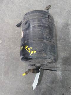 Freightliner Cascadia 125 Air Tank
