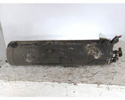 Freightliner Cascadia 125 Air Tank