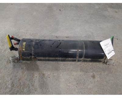 Freightliner Cascadia 125 Air Tank for a Freightliner CASCADIA 125 2018UP