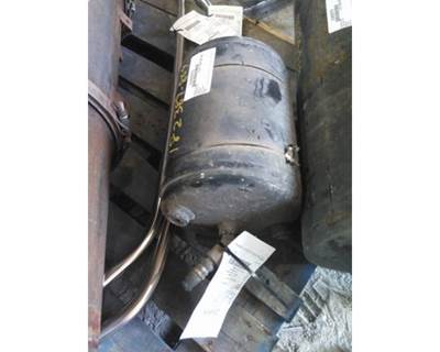 Freightliner Cascadia 125 Air Tank