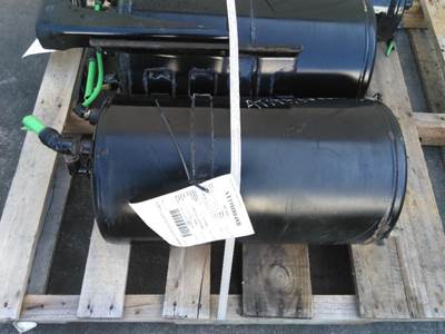Freightliner Cascadia 126 Air Tank