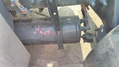 Freightliner Cascadia 126 Left Air Tank