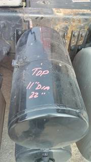 Freightliner Cascadia 126 Right Air Tank
