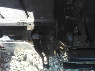 Freightliner Cascadia 126 Left Air Tank