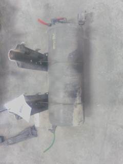 Freightliner Cascadia 126 Air Tank