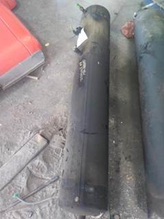 Freightliner Columbia 120 Air Tank