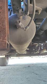 Freightliner Columbia 120 Left Air Tank