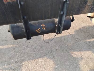 Freightliner FL70 Right Air Tank