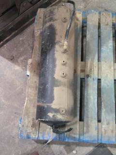 Freightliner FL70 Air Tank
