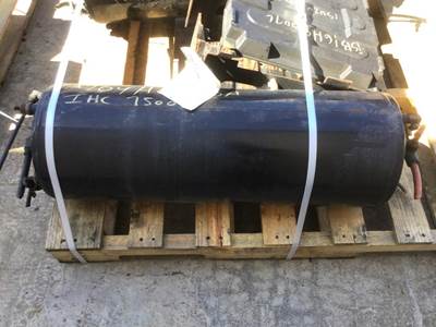 International 7500 Air Tank