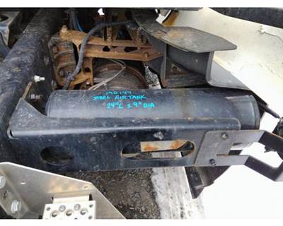 International LT Right Air Tank