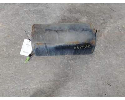 International LT Air Tank