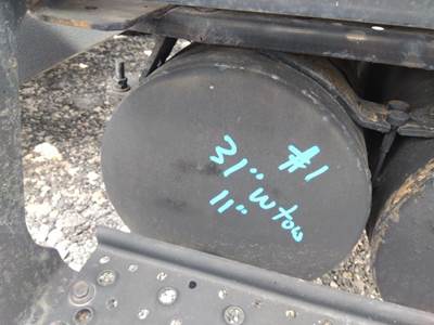 International ProStar Air Tank for a International PROSTAR 122