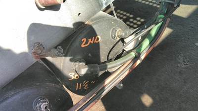 International ProStar Left Air Tank for a International PROSTAR 122