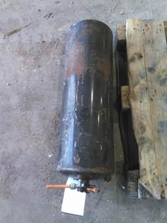 International ProStar Air Tank for a International PROSTAR 122