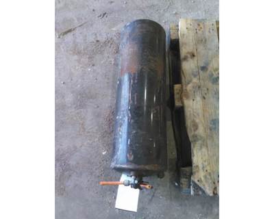 International ProStar Air Tank for a International PROSTAR 122