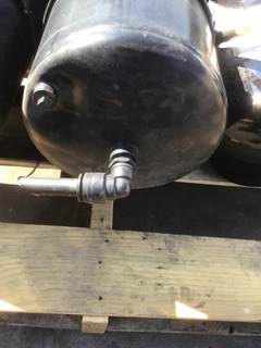 Kenworth K370 Air Tank