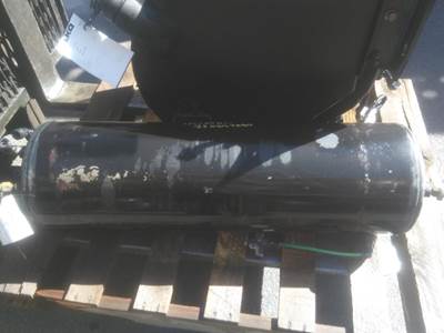 Kenworth T680 Air Tank