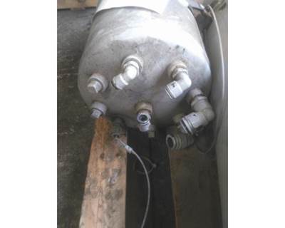 Kenworth T680 Air Tank