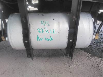 Mack LEU633 Air Tank