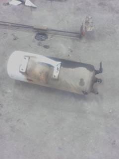 Mack Pinnacle CXU613 Air Tank for a Mack CXU613