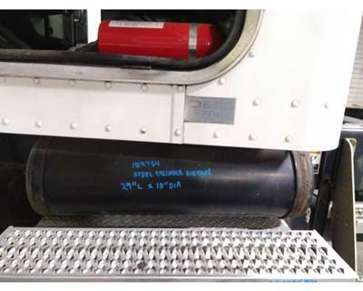 Peterbilt 335 Left Air Tank
