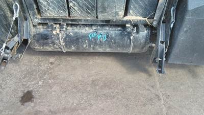 Peterbilt 579 Left Air Tank