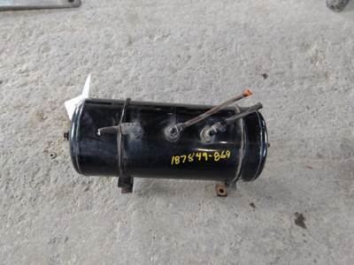 Peterbilt 579 Air Tank