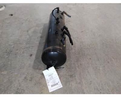 Peterbilt 579 Air Tank
