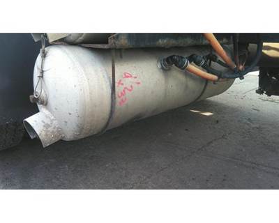 Peterbilt 579 Right Air Tank