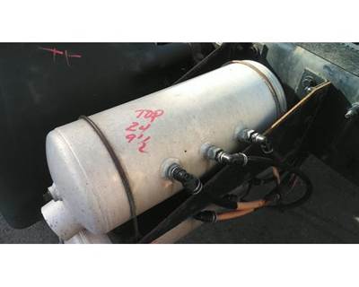 Peterbilt 579 Right Air Tank