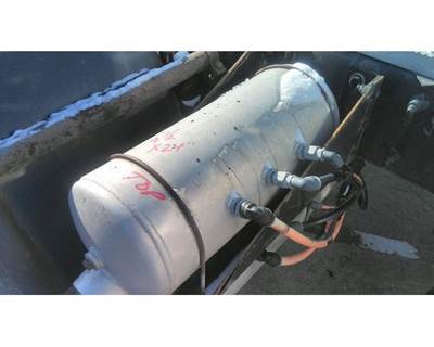 Peterbilt 579 Right Air Tank