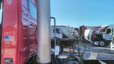 Volvo VNL Left Air Tank