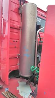 Volvo VNL Air Tank