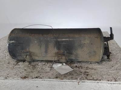 Volvo VNL Air Tank