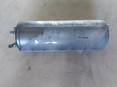 Volvo VNL Air Tank